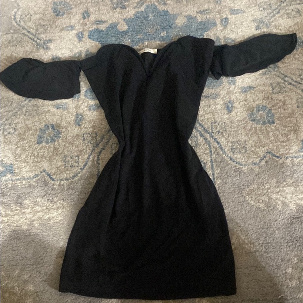 Heart Hips Elegant Black Long Sleeve Dress